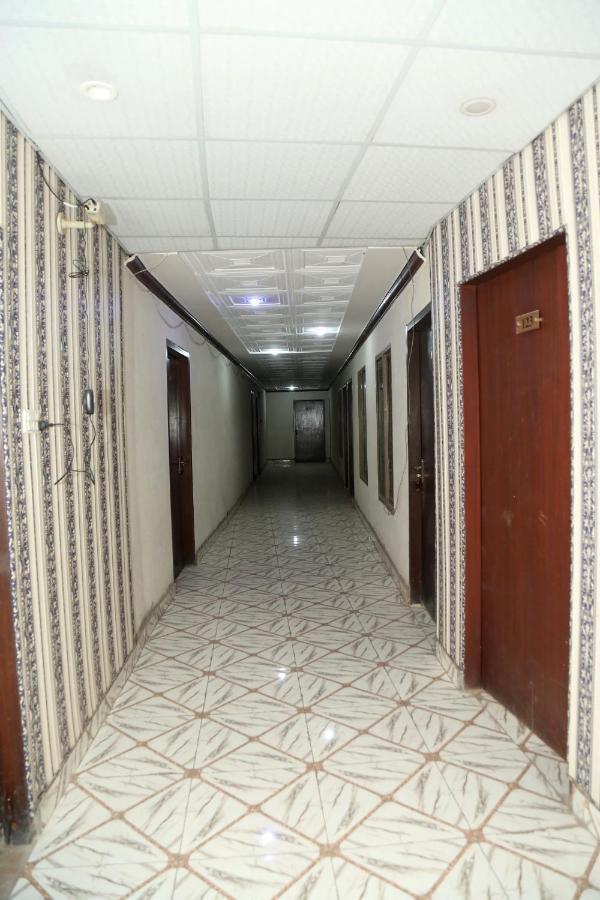 Hotel Pace Inn Multan Exterior foto